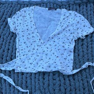 Brandy Melville Wrap Tie top